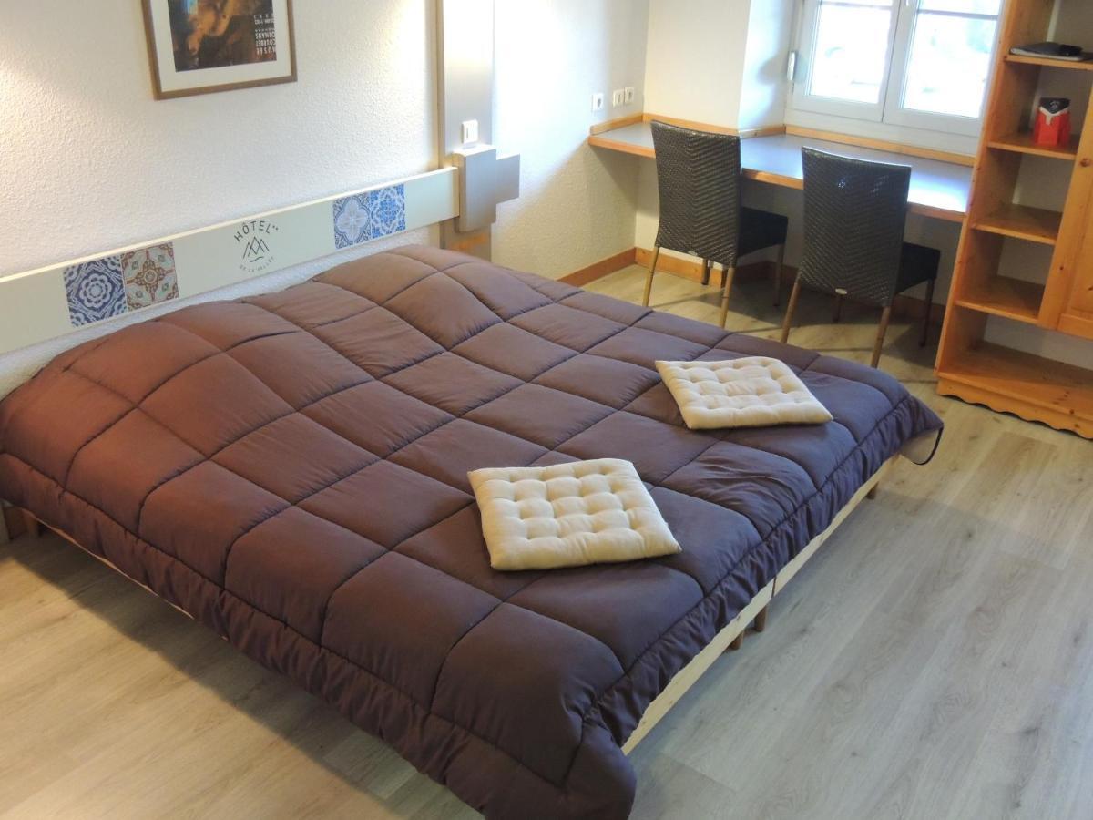 Hotel De La Vallee 오르난스 외부 사진